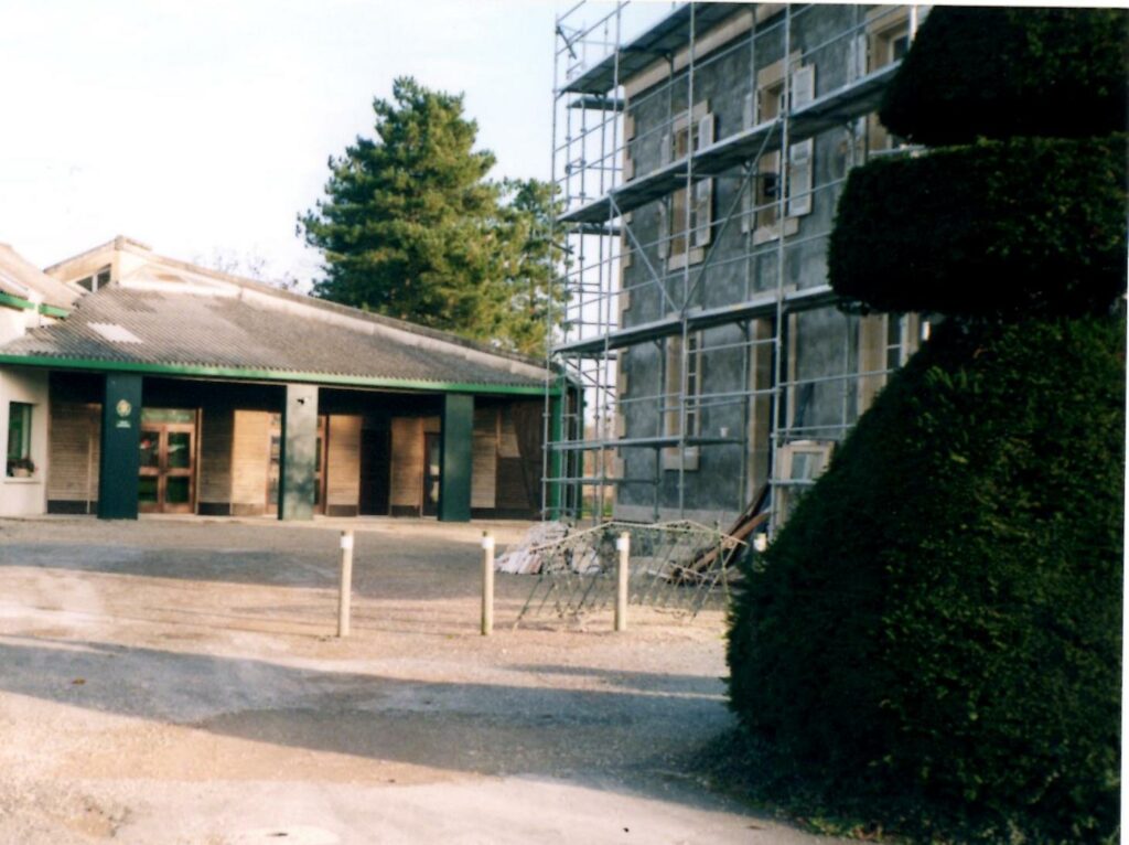 La mairie pendant sa restauration en 2004