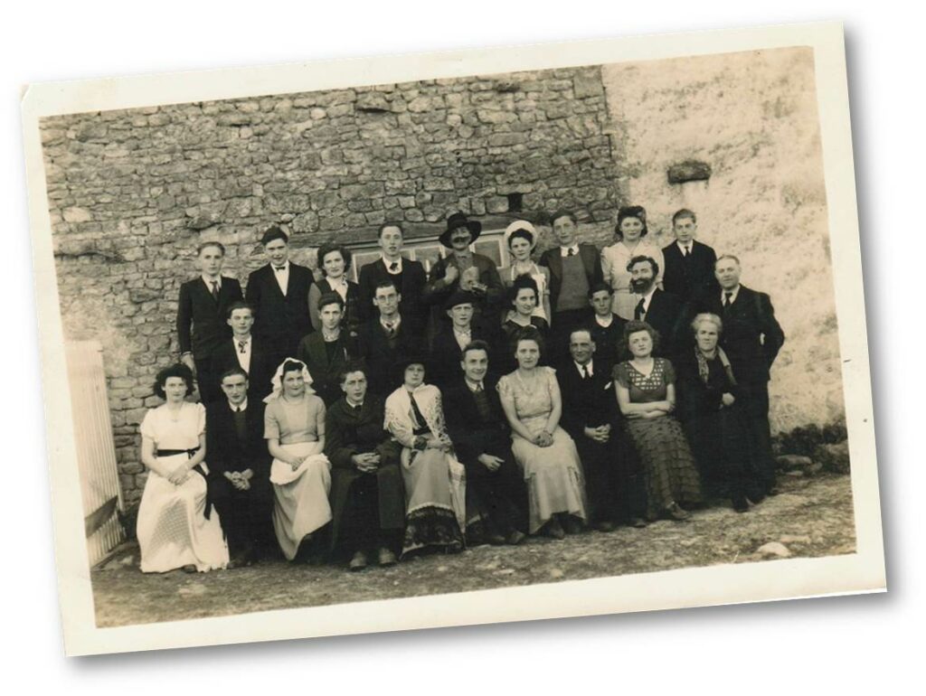 La Société d'Éducation Populaire de La Couarde en 1945